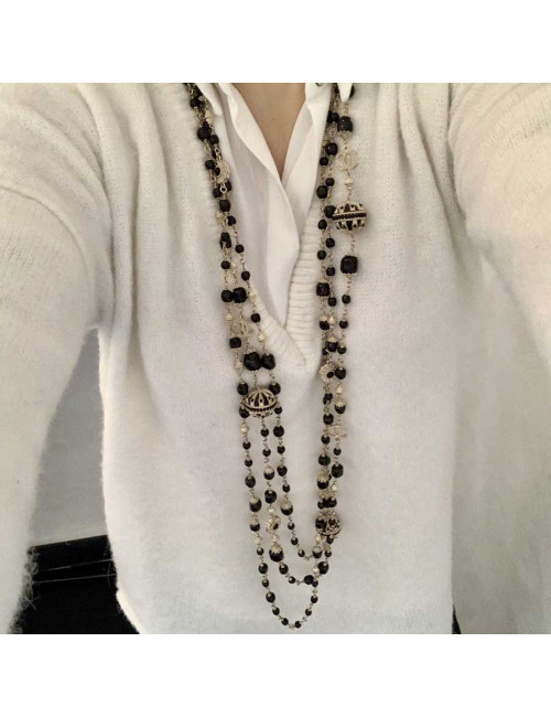 Boucles d'oreille CHANEL