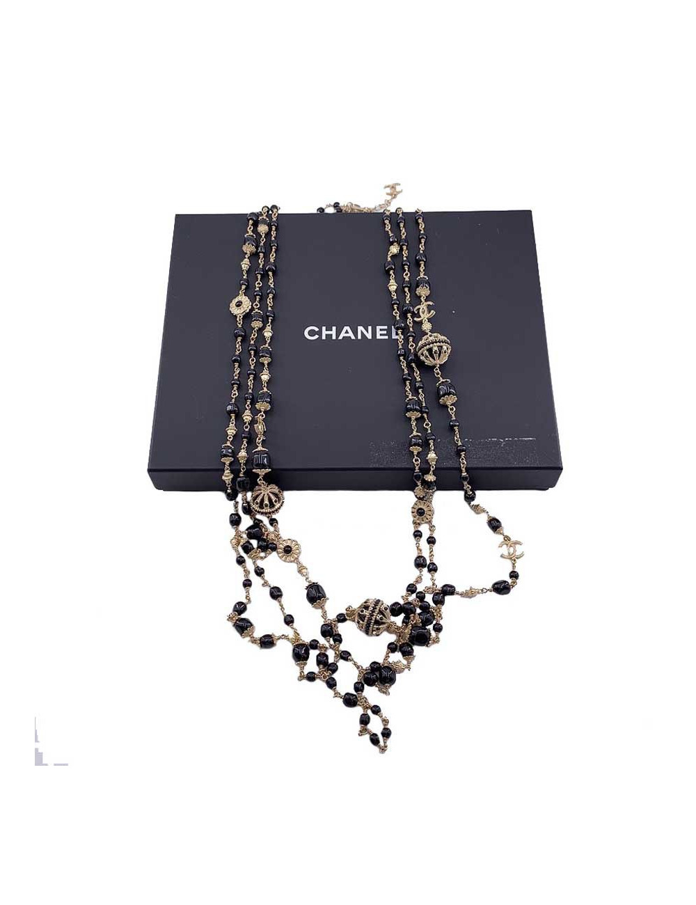 Boucles d'oreille CHANEL