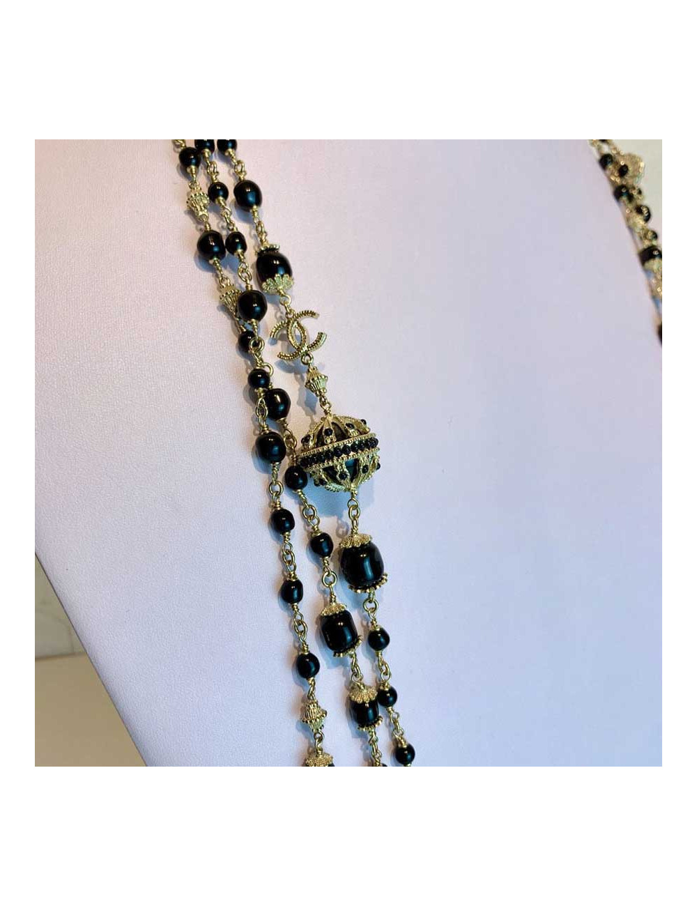 Boucles d'oreille CHANEL