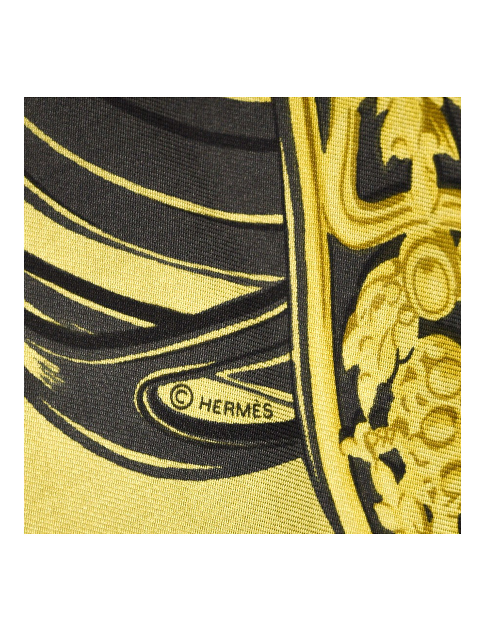 HERMES Carré "Brides de Gala" 100 % soie