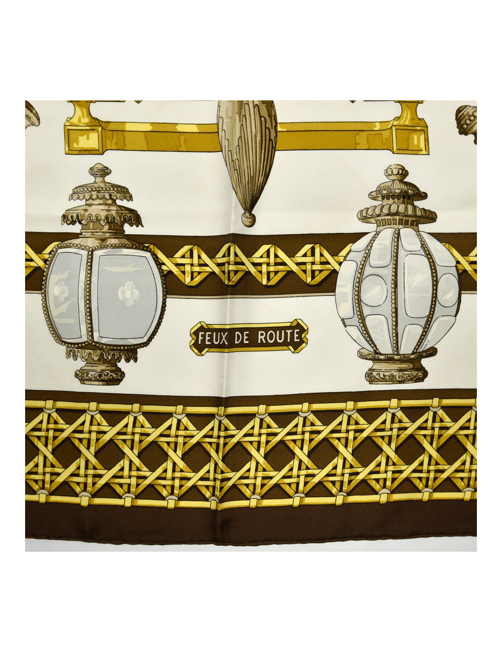 Carré Hermes Feux de route 