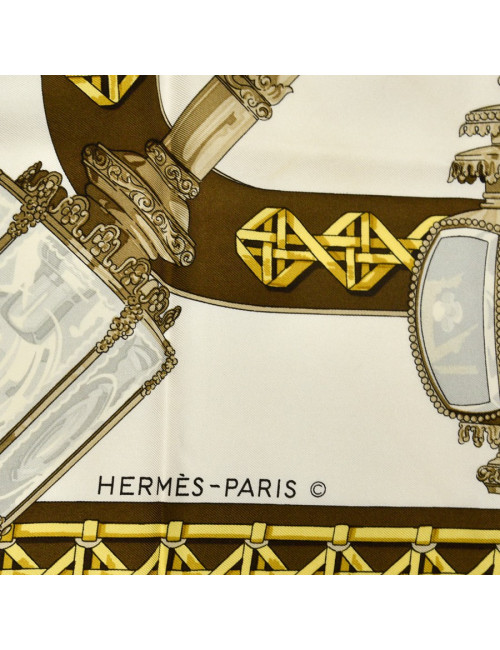 Carré Hermes Feux de route 