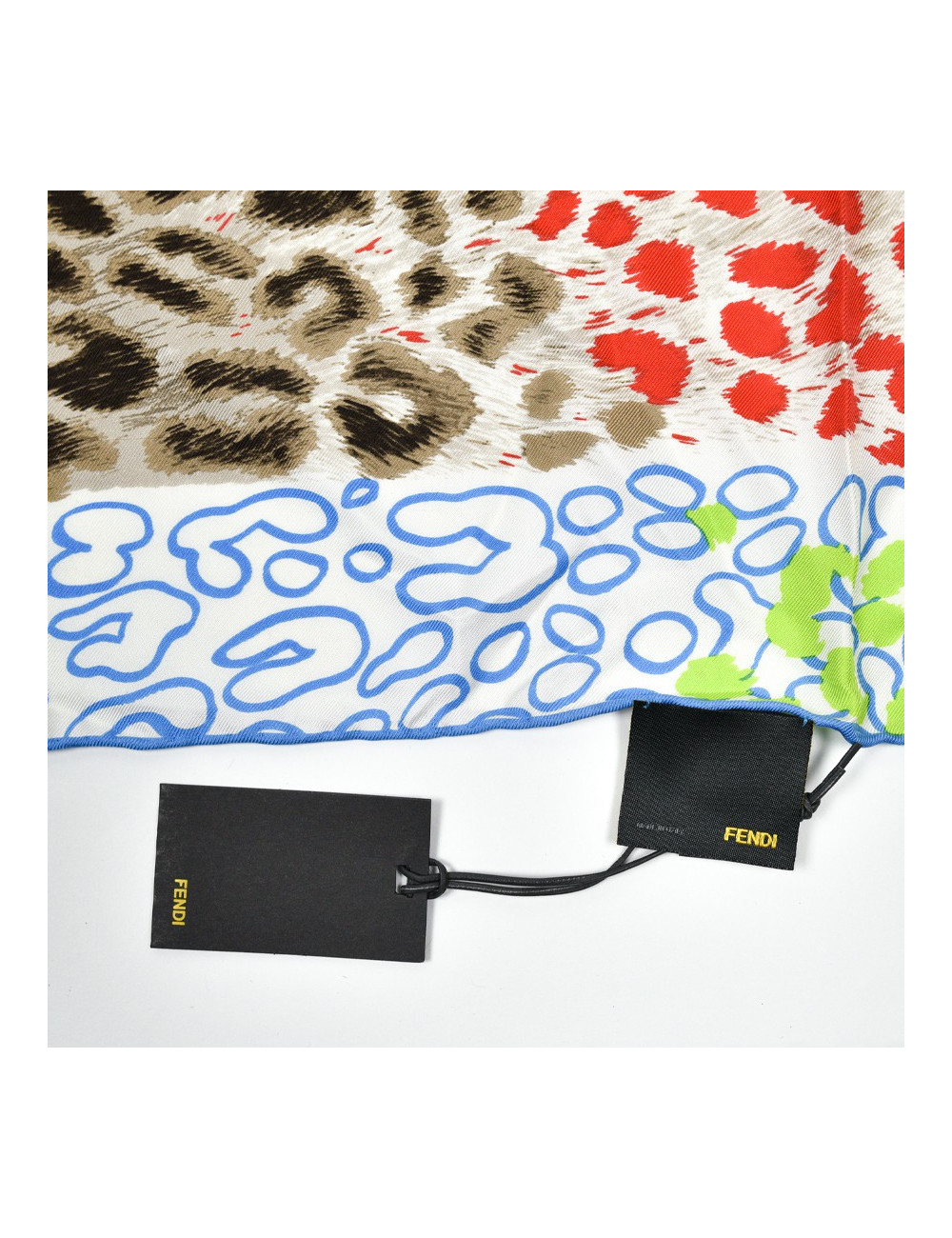 Carré fleuri FENDI soie