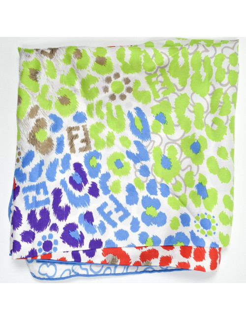 Carré fleuri FENDI soie