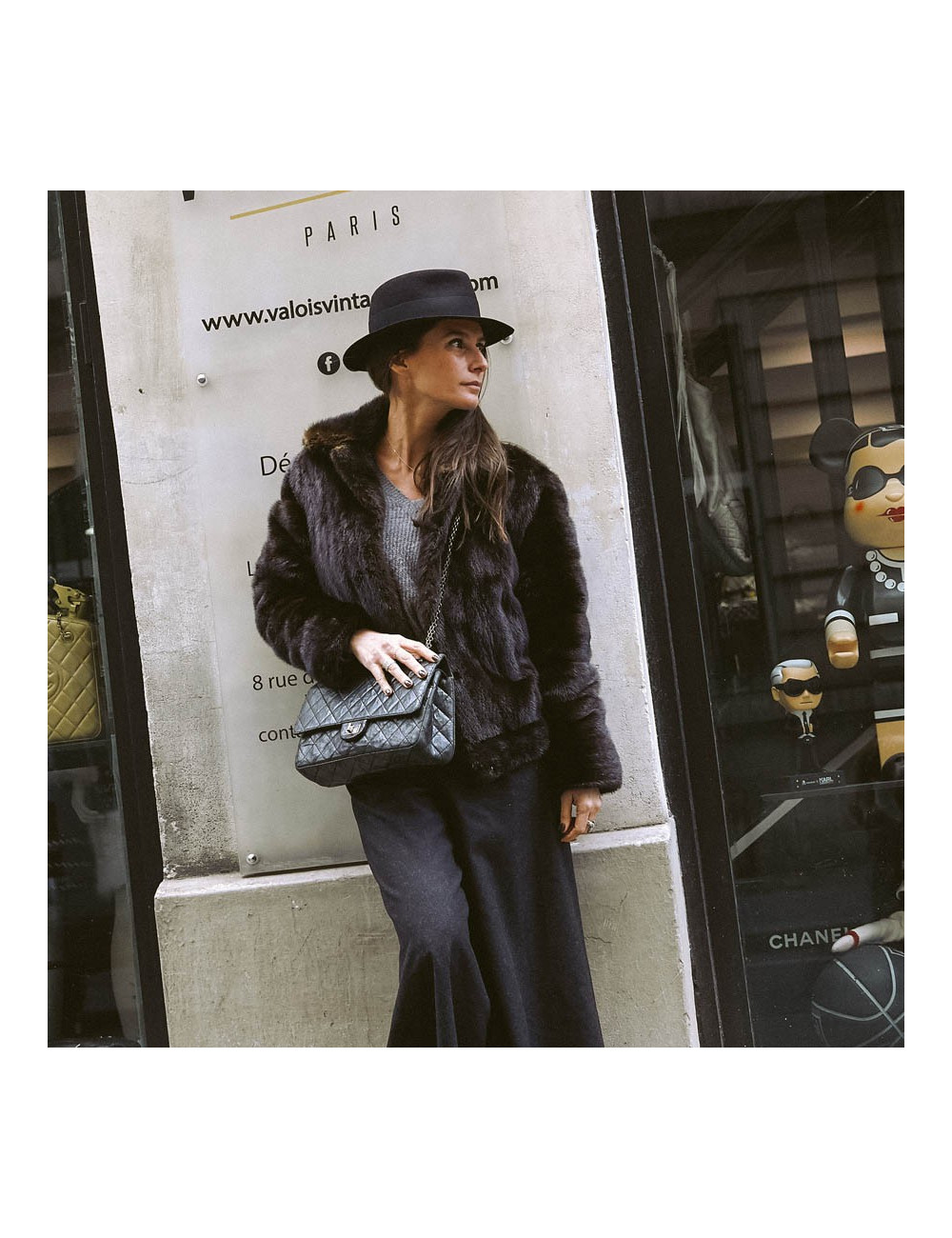 2.55 CHANEL gris  métallisé foncé