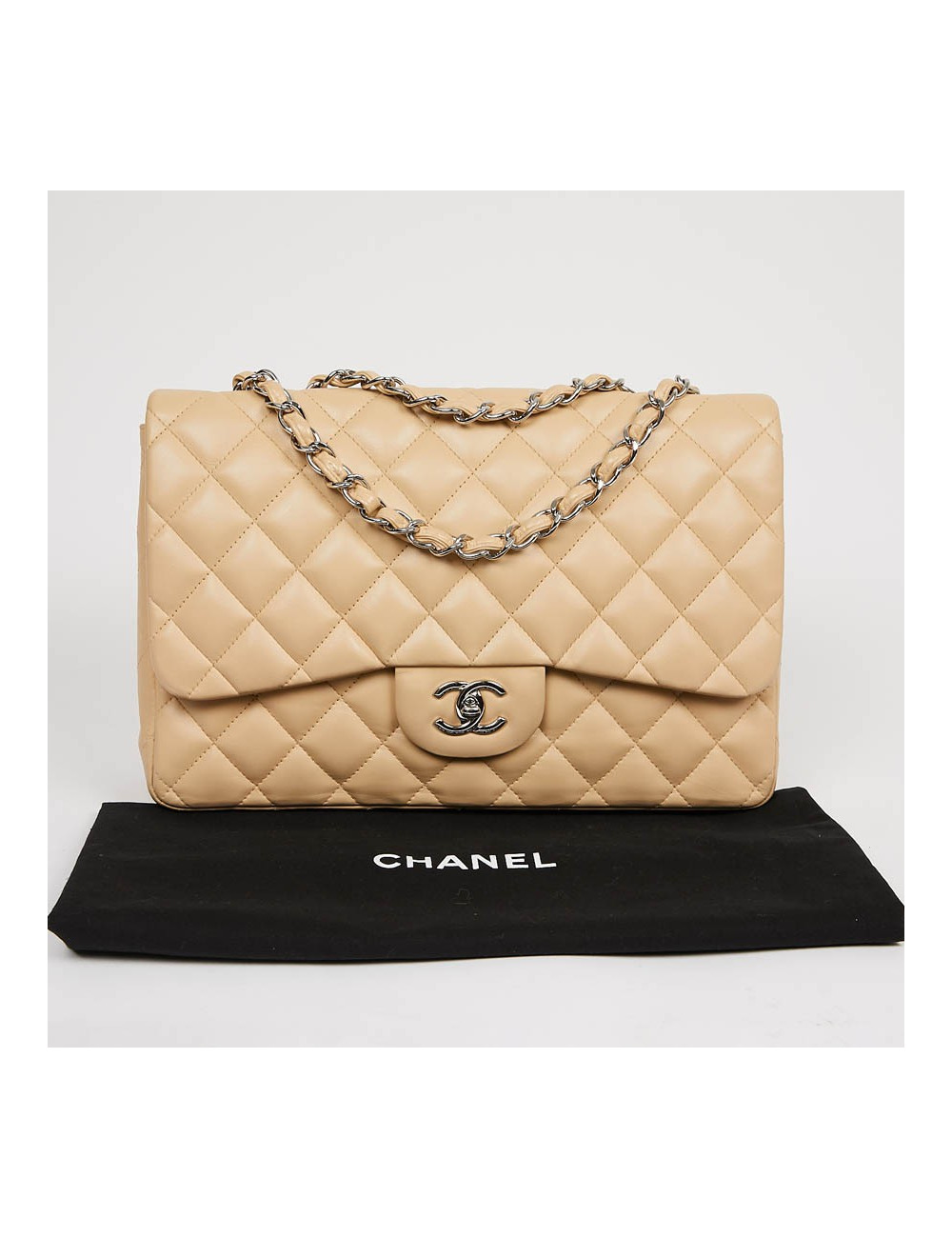  Sac à rabat CHANEL cuir d'agneau beige