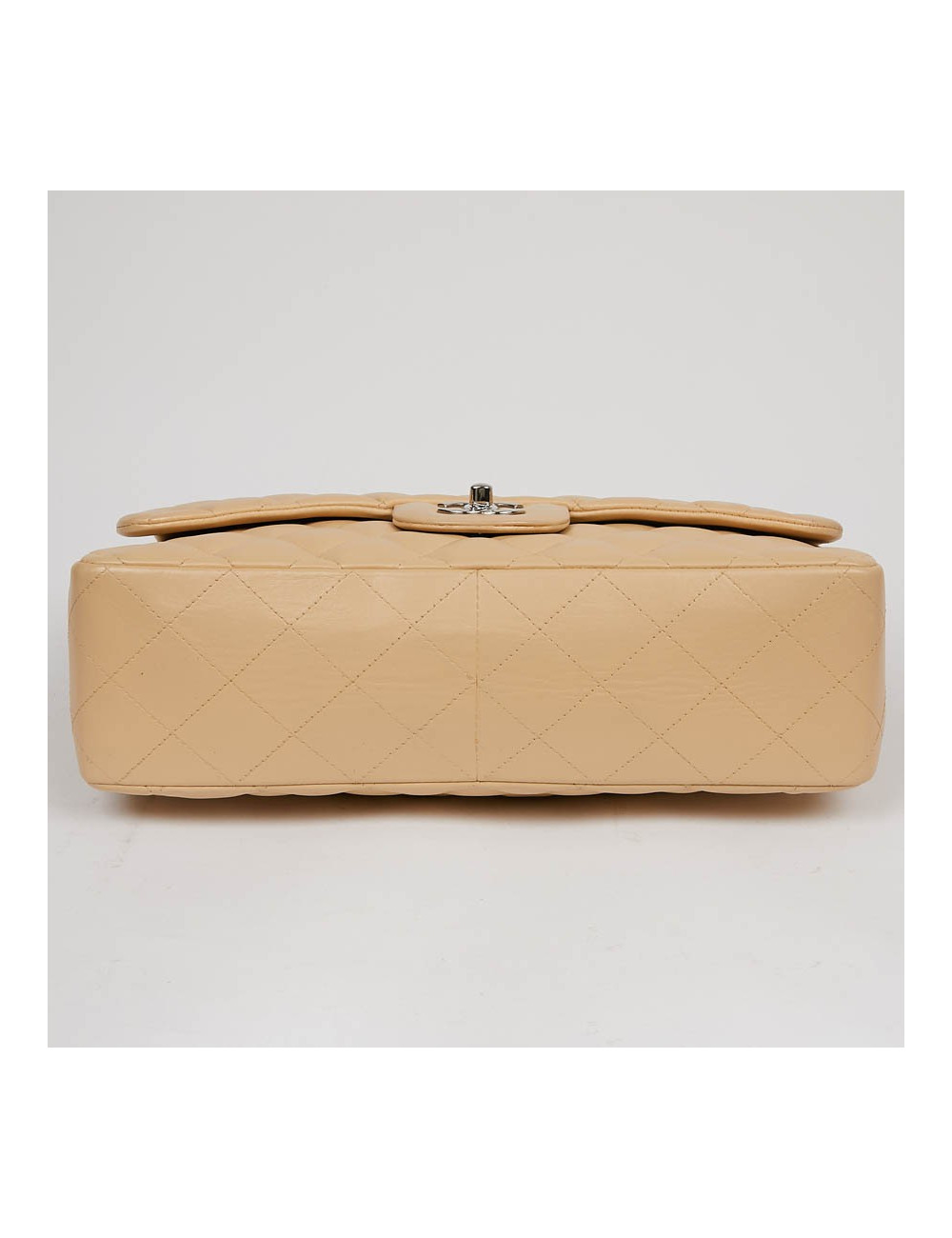  Sac à rabat CHANEL cuir d'agneau beige