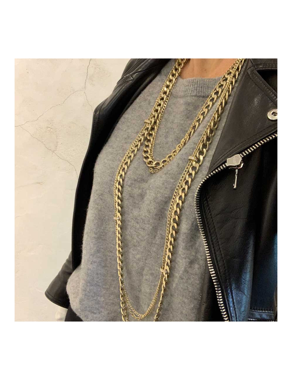 Sautoir CHANEL long doré multichaînes et double rang