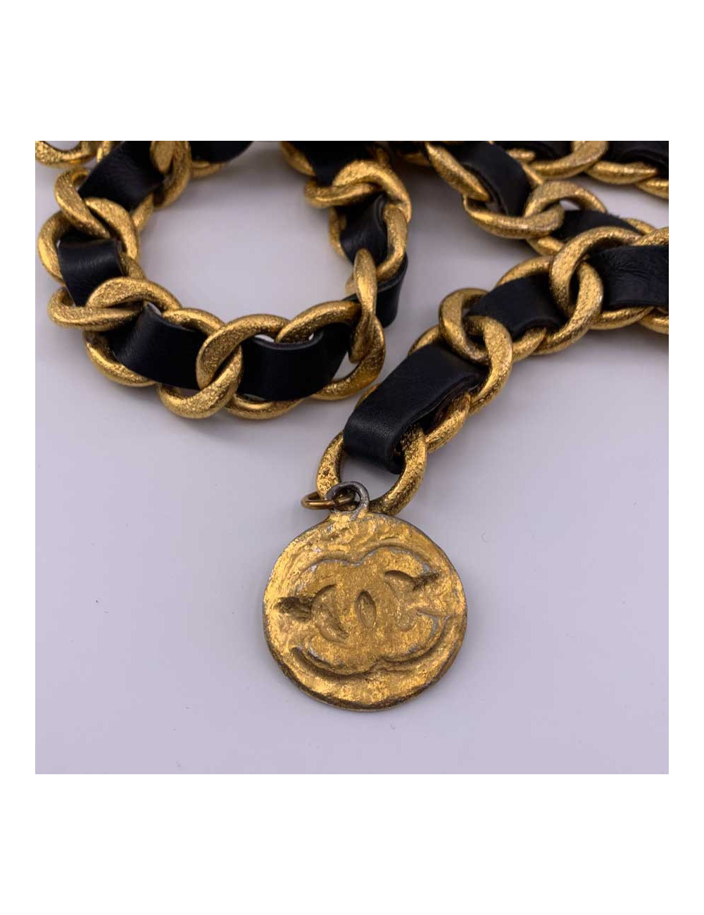 Ceinture vintage or et cuir CHANEL