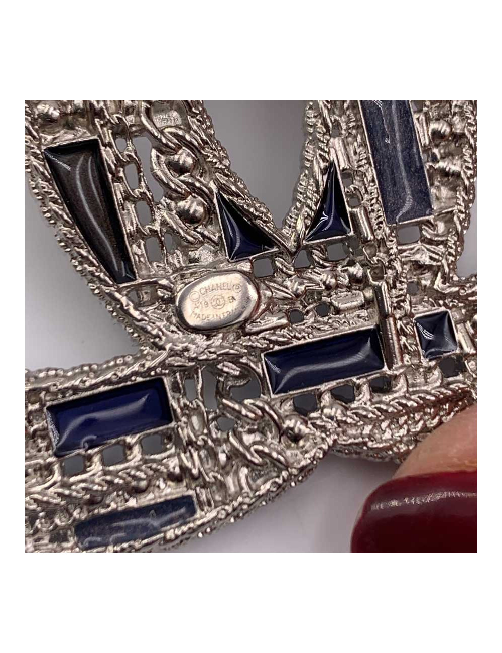 Large silver Chanel brooch, pearls and glass paste