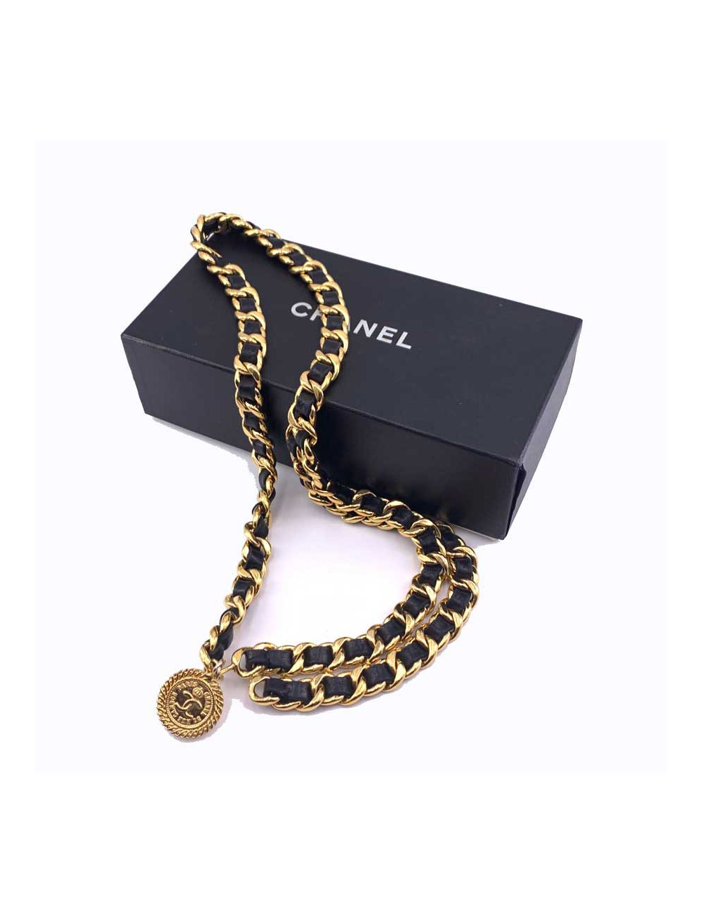 Ceinture CHANEL double rangs métal doré et cuir noir vintage