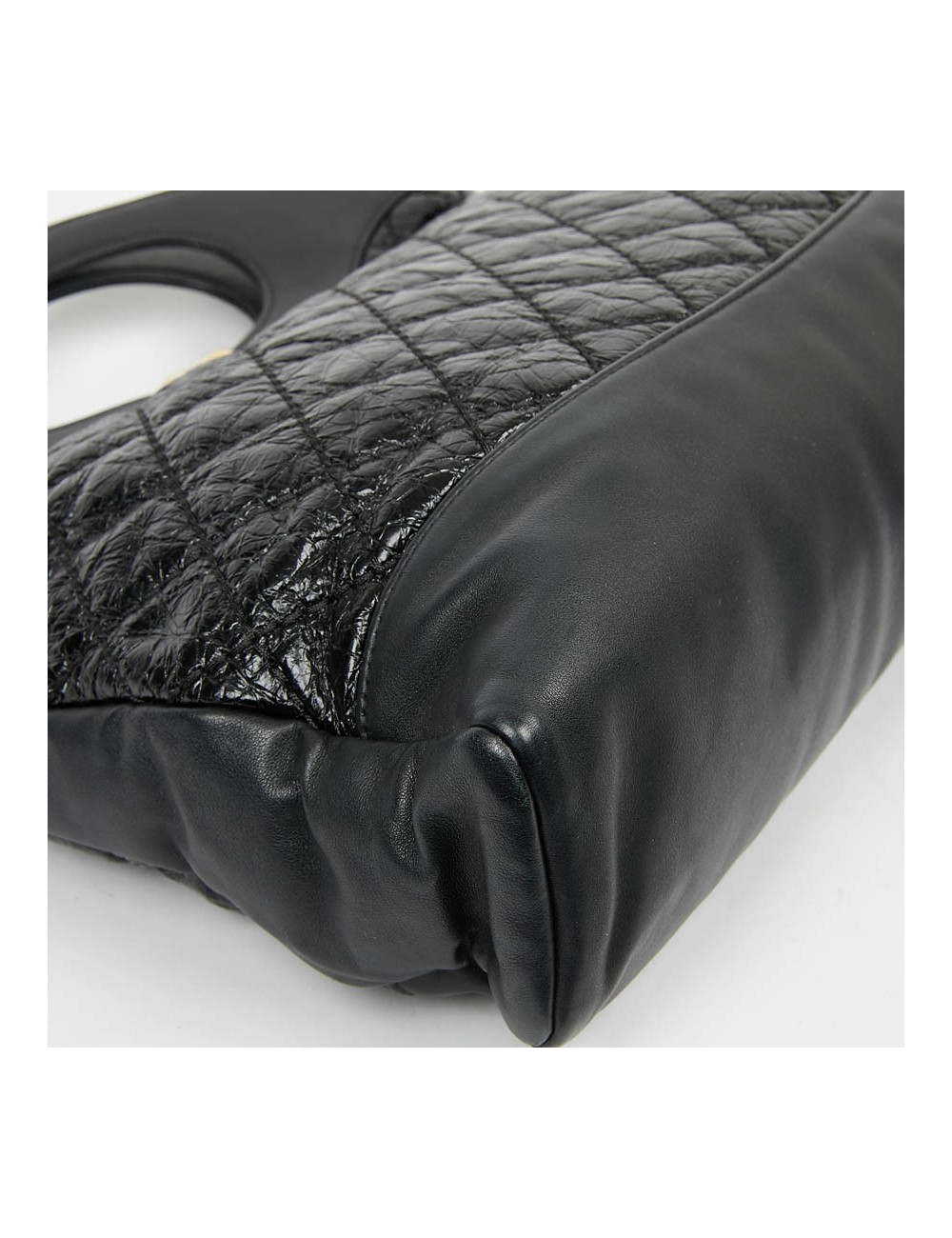 Grand cabas CHANEL 31 cuir froissé noir