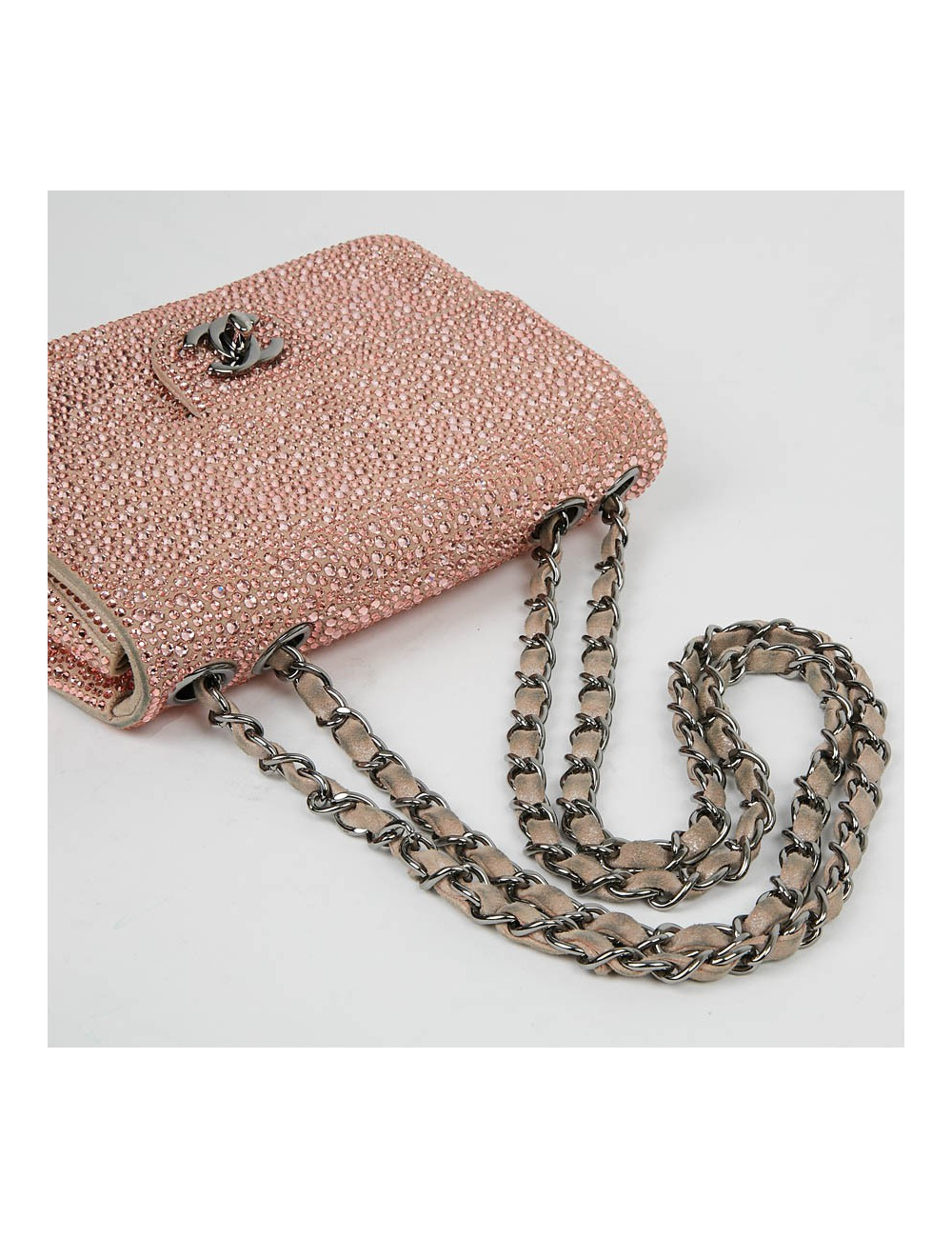 Sac CHANEL en veau velours incrusté de cristal