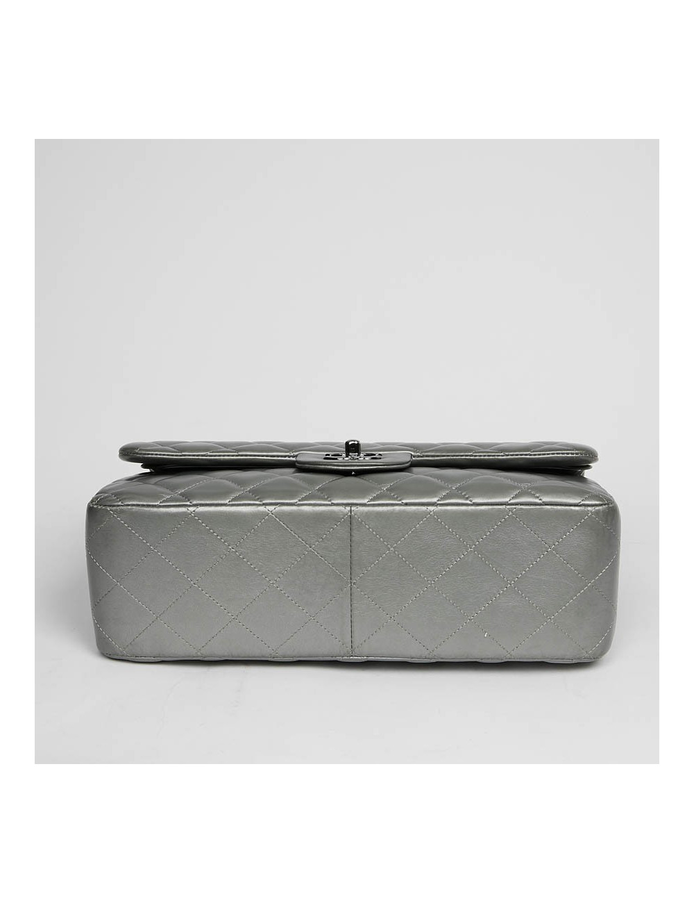 Sac à main CHANEL Jumbo cuir lisse gris acier