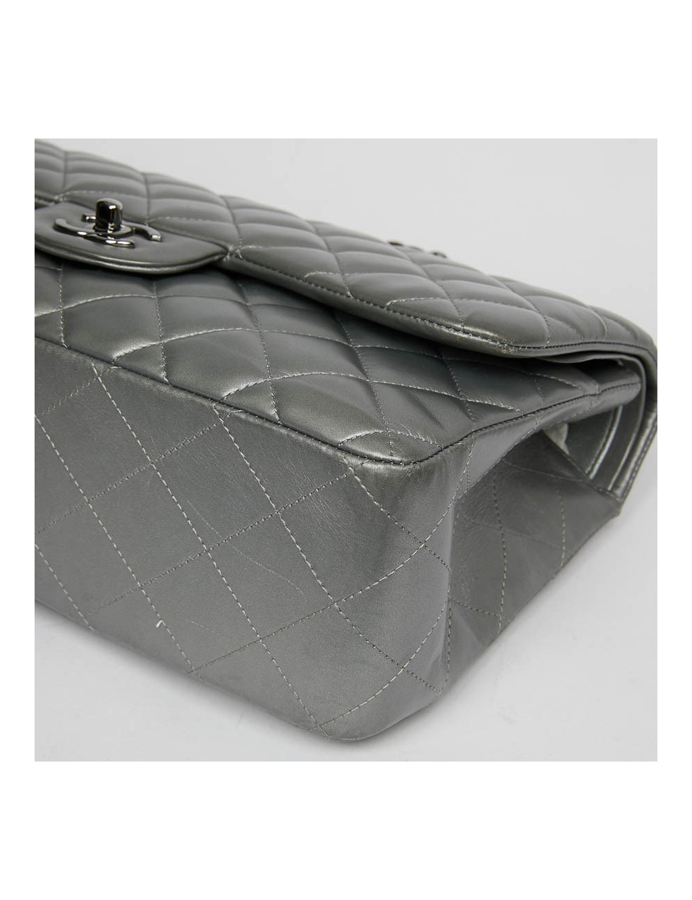 Sac à main CHANEL Jumbo cuir lisse gris acier