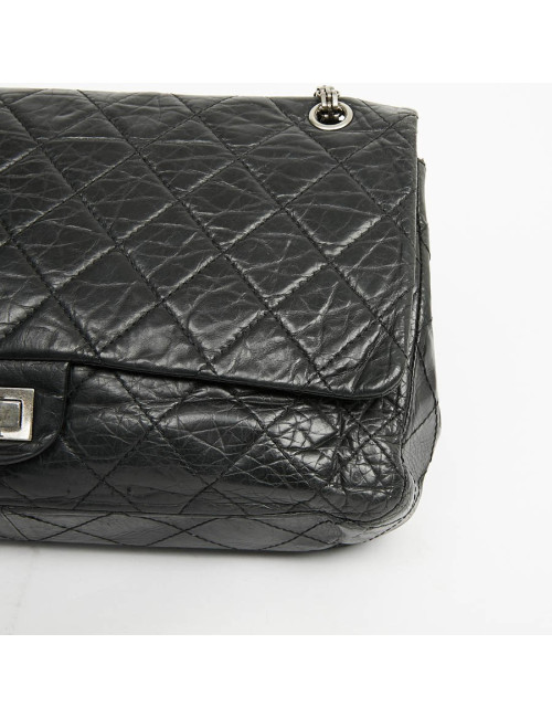 2.55 GM CHANEL cuir verni noir vieilli