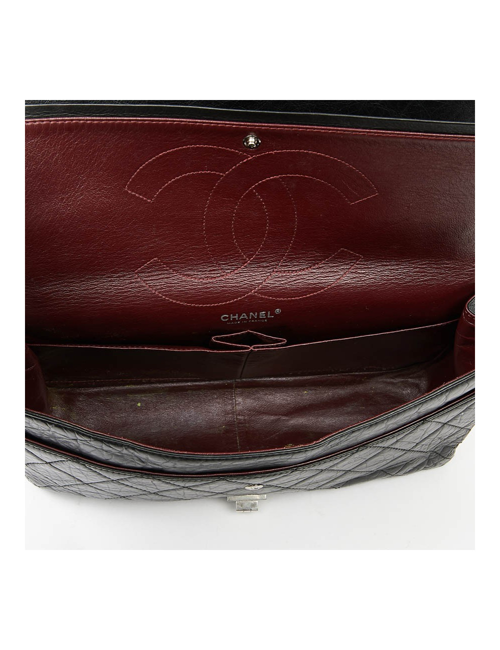 2.55 GM CHANEL cuir verni noir vieilli