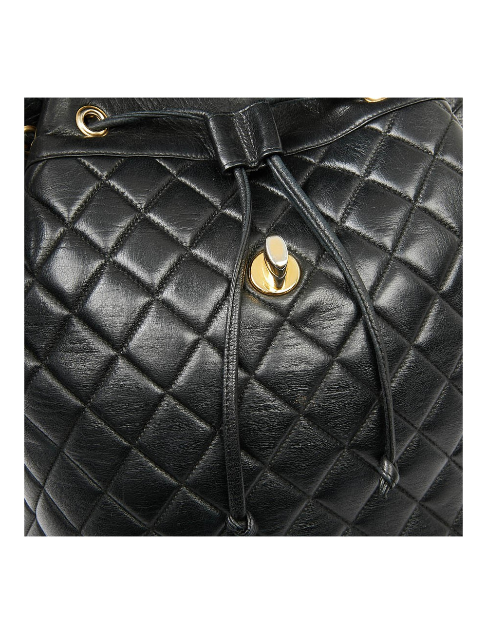 Sac à dos CHANEL Vintage cuir matelassé noir
