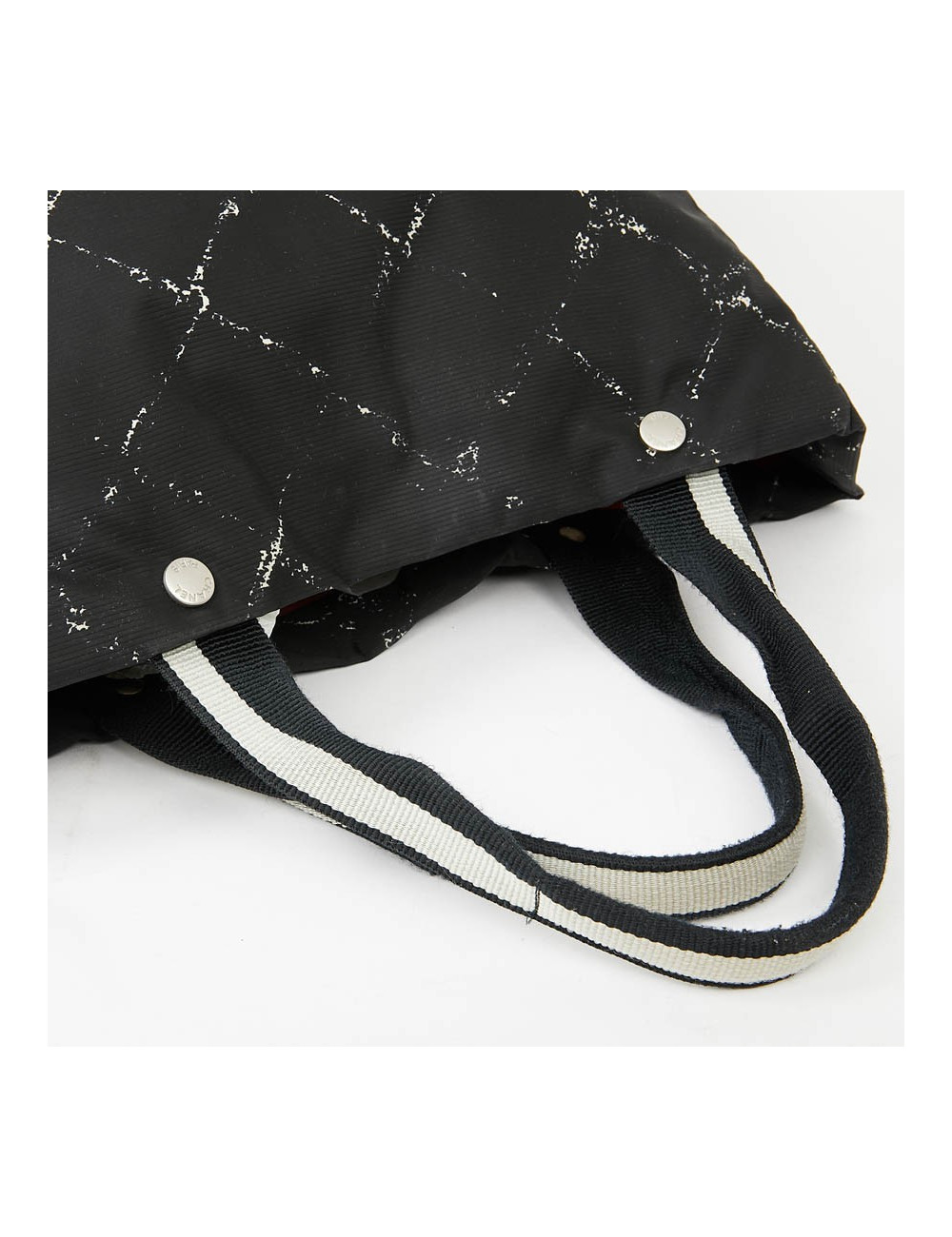 Cabas CHANEL toile noire et blanc